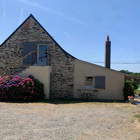 A La Bourreliere 2-4 Pers, Meuble De Tourisme 3 Etoiles Le Louroux-Beconnais