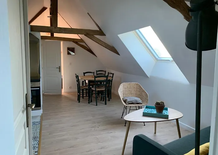 A La Bourreliere 2-4 Pers, Meuble De Tourisme 3 Etoiles דירה Le Louroux-Béconnais